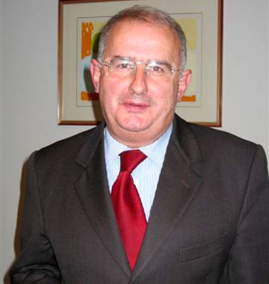 La comunicazione in Italia dal 2001 al 2005.