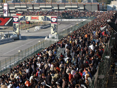 Lonsdale London title sponsor del Motorshow 2005: si rinnova la partnership ideata e gestita da RTR.