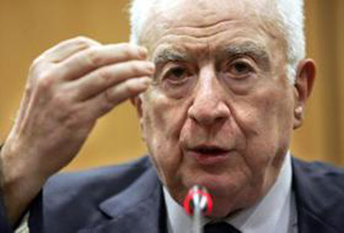 Francesco Cossiga, da Presidente Picconatore a Senatore stakanovista.